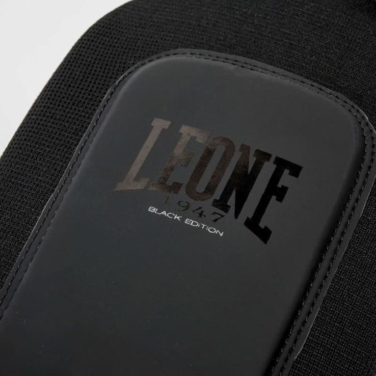 Leone MMA Black Edition Schienbeinschoner schwarz