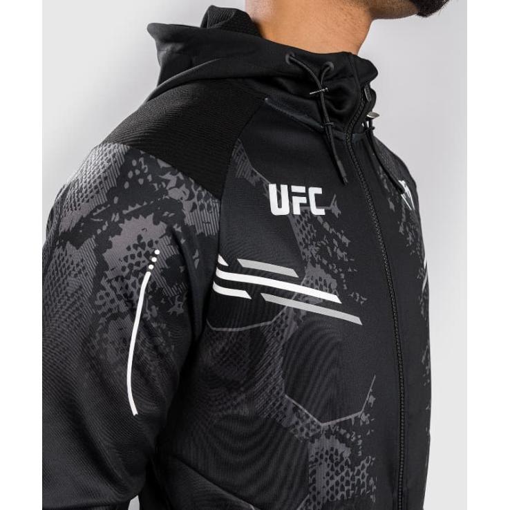 Venum X UFC Adrenaline Authentic Fight Nacht-Walkout-Sweatshirt – Schwarz